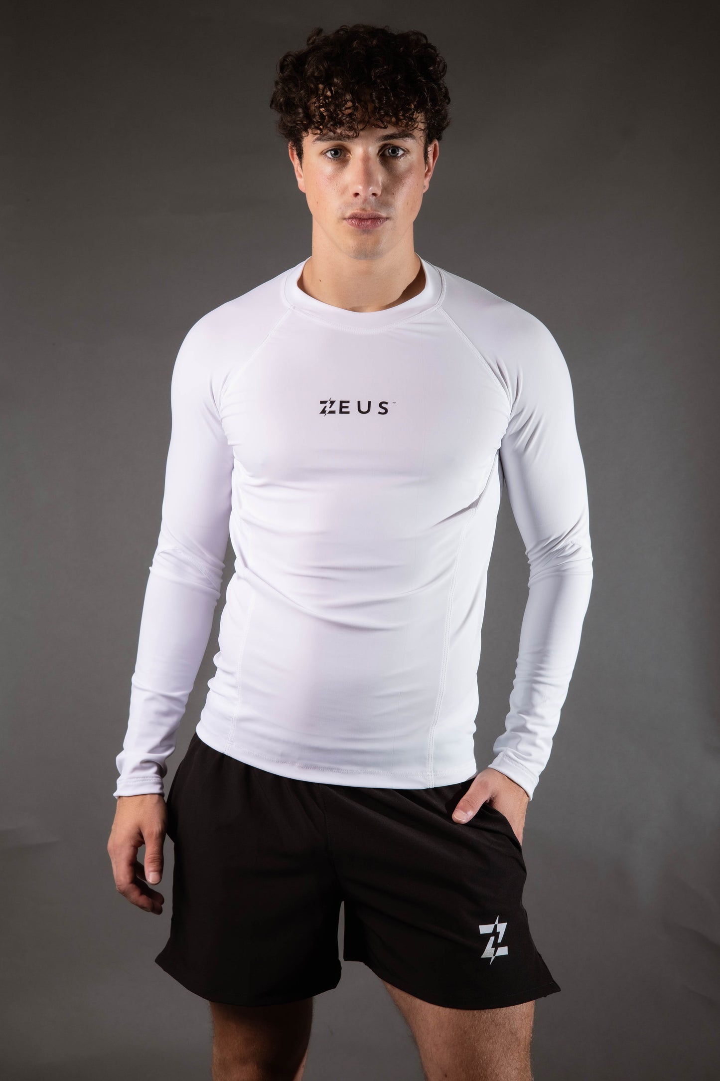 CAMISETA DE COMPRESION BLANCA "ZEUS"